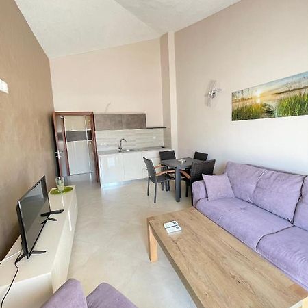 Apartments Harris Ulcinj Exteriör bild