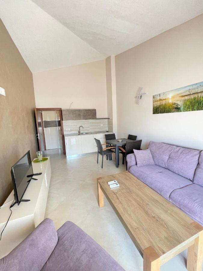Apartments Harris Ulcinj Exteriör bild
