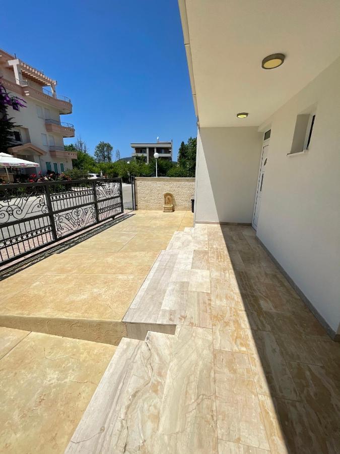 Apartments Harris Ulcinj Exteriör bild